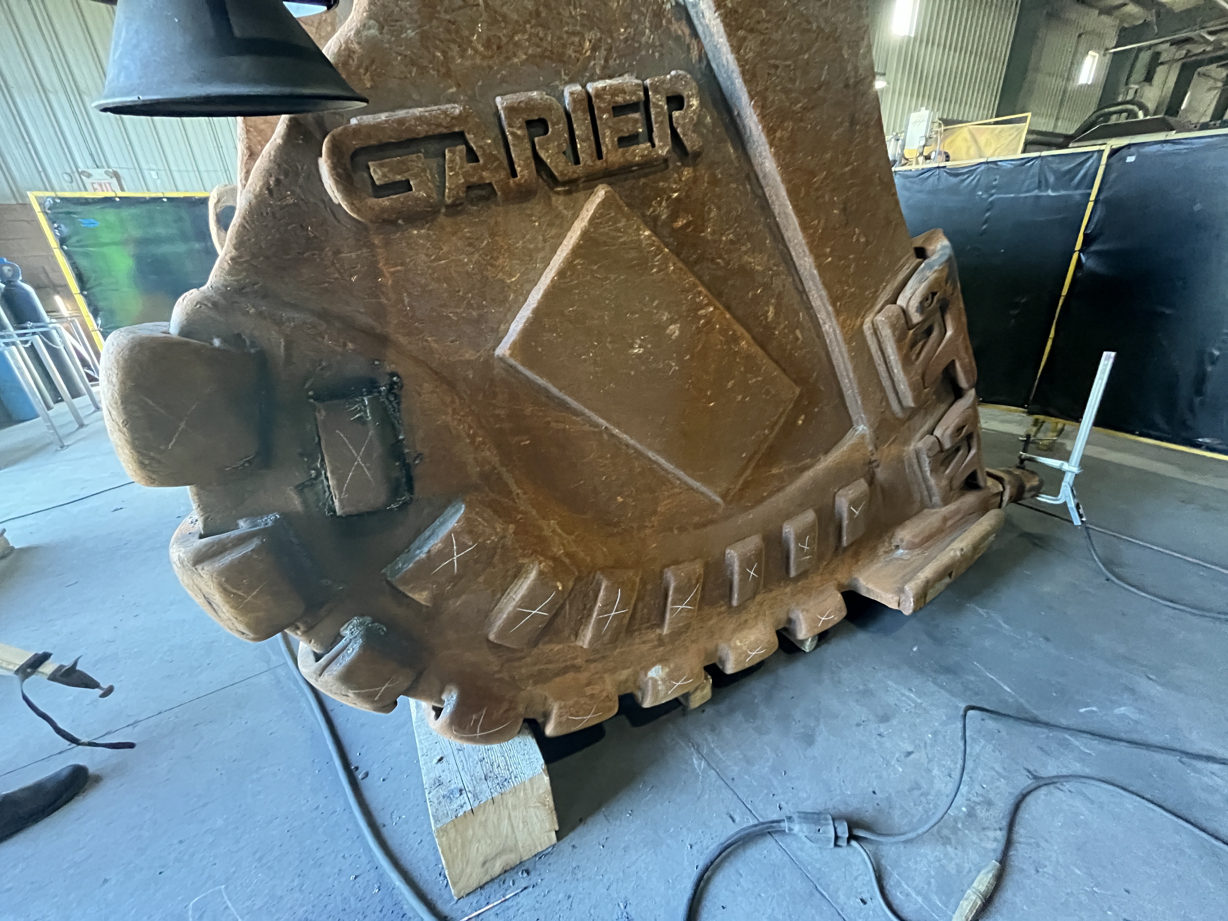 Komatsu PC 2000 Bucket Rebuild Project